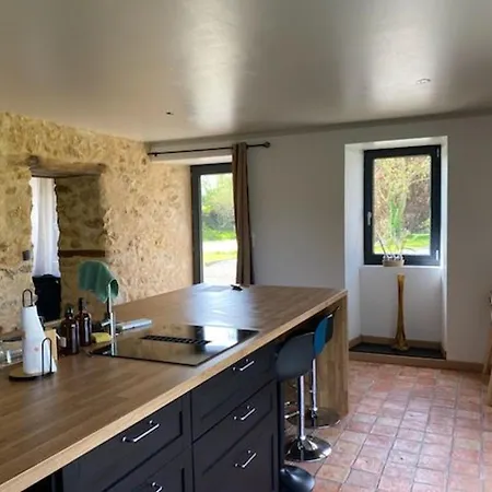 Maison De Famille 10 Pers, Piscine Chauffee, Grand Jardin, Proche Le Mans - Fr-1-410-433 *
